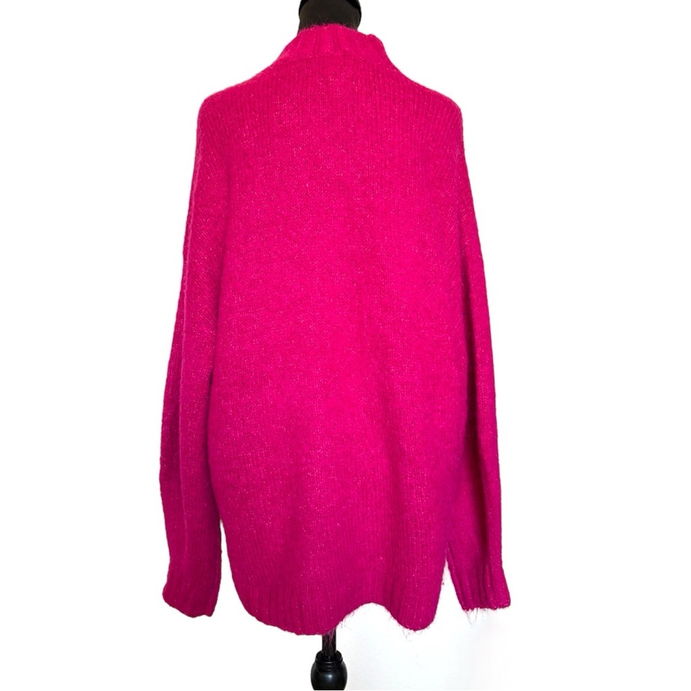 NWT Pistola Woman’s Medium OverSized Vibrant Pink Mock Neck Long-Sleeve Sweater - Picture 5 of 10